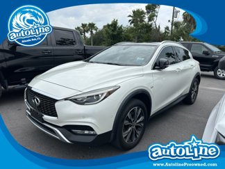 Used 2017 INFINITI QX30 Premium w/ Navigation Package image 1
