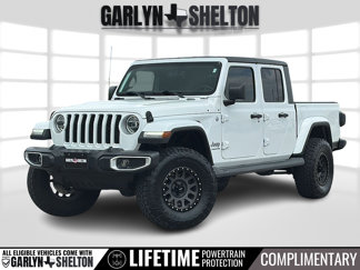 Used 2020 Jeep Gladiator Overland image 1