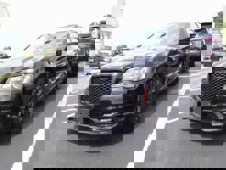 Used 2022 Chrysler 300 Touring L w/ Popular Equipment Group image 1