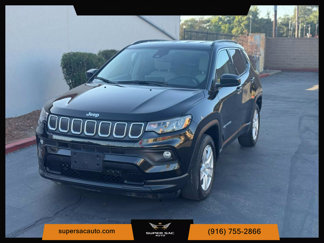 Used 2022 Jeep Compass Latitude image 1