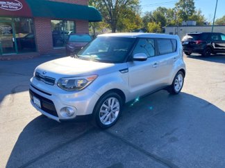 Used 2019 Kia Soul + image 1