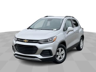 Used 2020 Chevrolet Trax LT w/ LT Convenience Package image 1