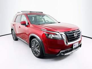 Used 2022 Nissan Pathfinder SL w/ SL Premium Package image 1