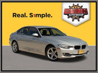 Used 2015 BMW 320i Sedan video 1