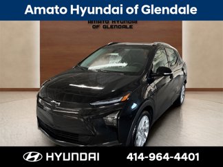 Used 2023 Chevrolet Bolt EUV LT w/ Driver Confidence Package image 1