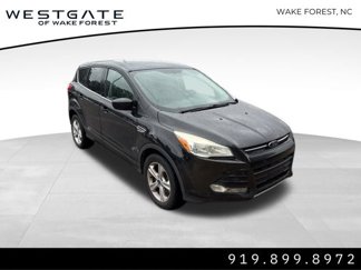 Used 2015 Ford Escape SE image 1