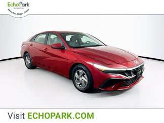 Used 2024 Hyundai Elantra SE image 1