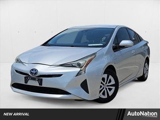Used 2018 Toyota Prius Two image 1