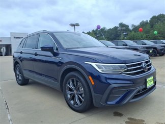 Used 2022 Volkswagen Tiguan SE image 1