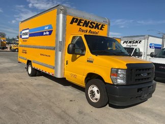 Used 2022 Ford E-350 and Econoline 350 Super Duty image 1