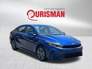 Certified 2023 Kia Forte LXS image 1
