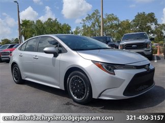 Used 2020 Toyota Corolla LE image 1