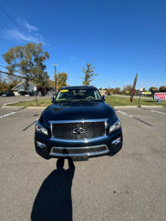 Used 2016 INFINITI QX80 4WD w/ Deluxe Technology Package image 1