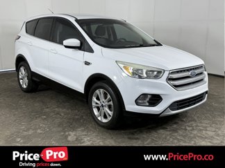 Used 2017 Ford Escape SE image 1