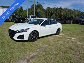 Used 2024 Nissan Altima 2.5 SR image 1