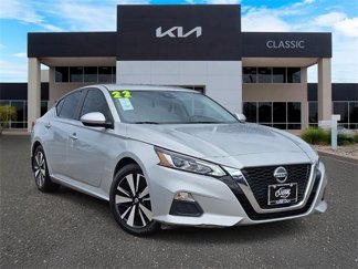 Used 2022 Nissan Altima 2.5 SV image 1