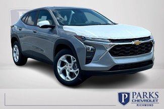 New 2025 Chevrolet Trax LS w/ LS Convenience Package image 1