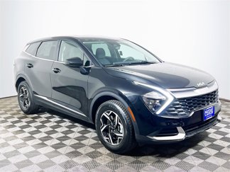 Used 2023 Kia Sportage LX image 1