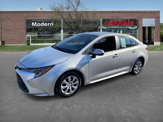Used 2023 Toyota Corolla LE image 1