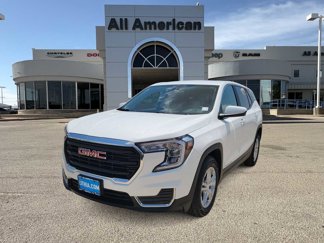 Used 2024 GMC Terrain SLE image 1