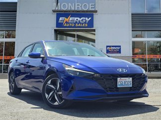 Used 2023 Hyundai Elantra SEL w/ Convenience Package image 1