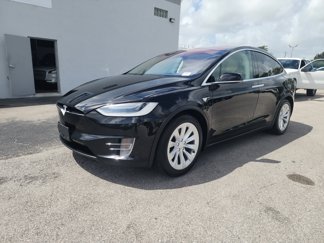 Used 2017 Tesla Model X 75D image 1