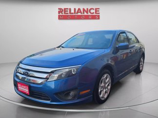 Used 2010 Ford Fusion SE image 1