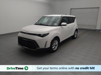 Used 2023 Kia Soul LX w/ Option Group 015 image 1
