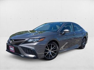 Used 2023 Toyota Camry SE image 1