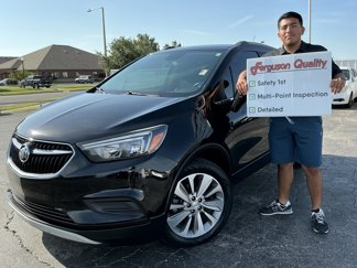 Used 2020 Buick Encore Preferred image 1
