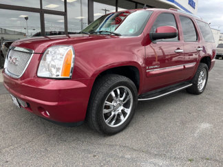Used 2007 GMC Yukon Denali image 1