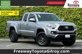 Used 2017 Toyota Tacoma SR5 image 1