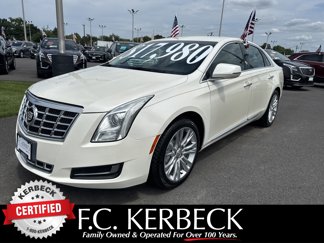 Used 2015 Cadillac XTS image 1