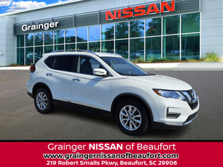 Used 2017 Nissan Rogue SV image 1