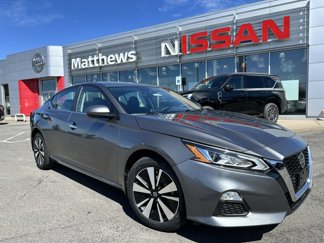 Used 2022 Nissan Altima 2.5 SV image 1