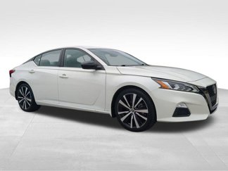 Used 2021 Nissan Altima 2.5 SR image 1