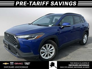 Used 2022 Toyota Corolla Cross LE image 1