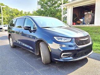 Used 2023 Chrysler Pacifica Touring-L image 1