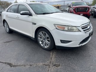 Used 2010 Ford Taurus Limited image 1