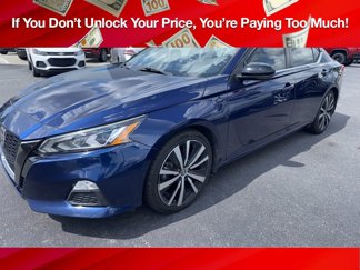 Used 2020 Nissan Altima 2.5 SR image 1