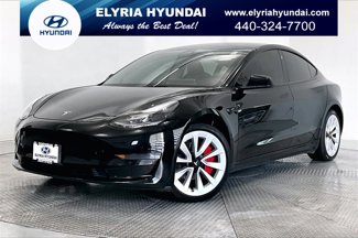 Used 2022 Tesla Model 3 Standard Range image 1