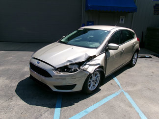Used 2018 Ford Focus SE image 1