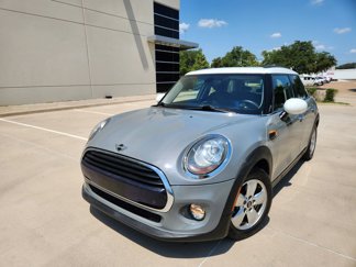 Used 2016 MINI Cooper 4-Door Hardtop image 1