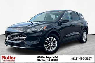 Used 2022 Ford Escape SE w/ Convenience Package image 1