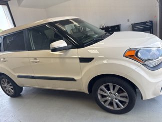 Used 2013 Kia Soul + w/ Audio Pkg image 1