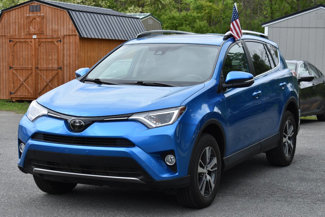 Used 2017 Toyota RAV4 XLE image 1