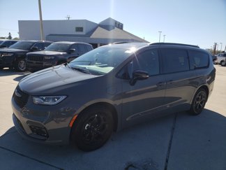 New 2025 Chrysler Pacifica Premium image 1