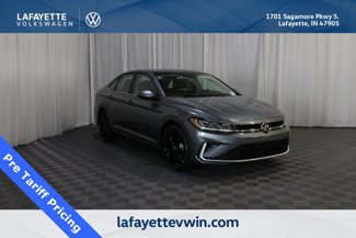 New 2025 Volkswagen Jetta SE image 1