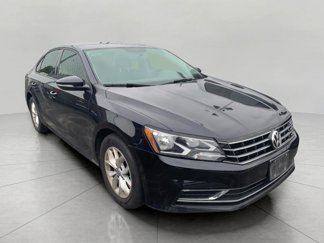 Used 2018 Volkswagen Passat 2.0T S image 1