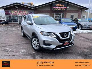 Used 2017 Nissan Rogue S image 1